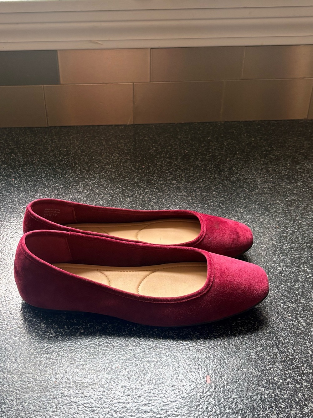 Market & Spruce Women's Burgundy Suede Slip-On Flats